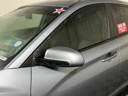 Used 2021 Hyundai Kona SE FWD image 12