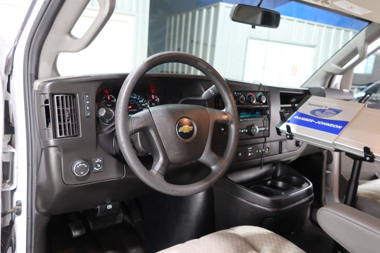 Used 2021 Chevrolet Express 2500 RWD image 22