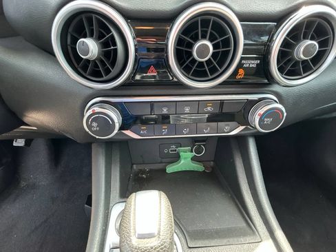 Used 2020 Nissan Sentra S FWD image 18