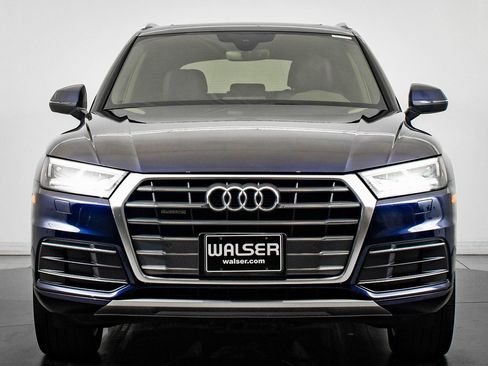 Used 2018 Audi Q5 2.0T Premium Plus w/ Premium Plus Package image 2