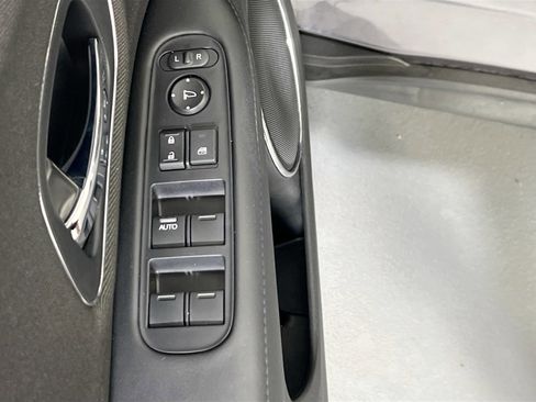 Used 2022 Honda HR-V EX image 17