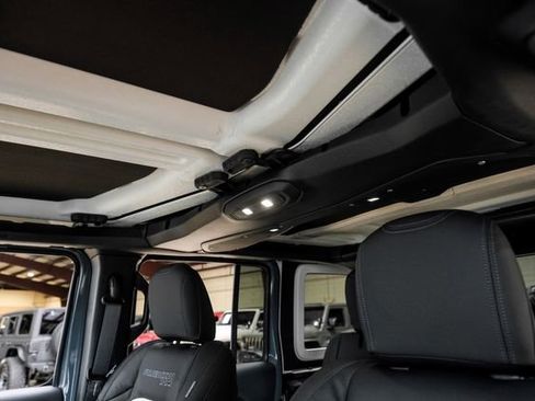 Used 2024 Jeep Wrangler Unlimited Rubicon 392 image 18