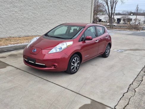 Used 2014 Nissan Leaf S image 1