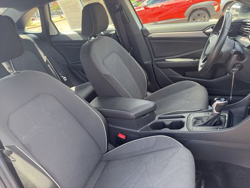 Used 2025 Volkswagen Jetta Sport FWD image 12