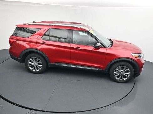 Certified 2022 Ford Explorer Limited w/ Equipment Group 301A AWD/4WD image 34