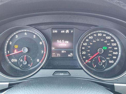 Used 2019 Volkswagen Atlas SE w/ Towing Package image 18