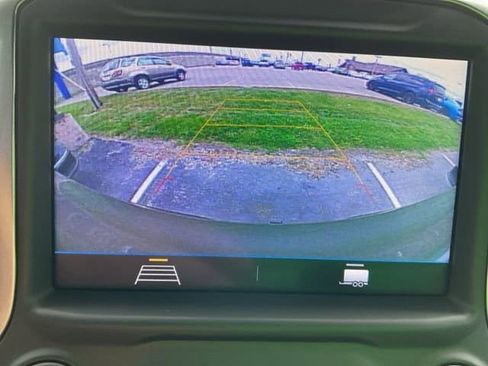 Used 2021 Chevrolet Silverado 1500 RST w/ Z71 Off-Road Package image 2