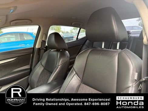 Used 2016 Nissan Maxima SR FWD image 8