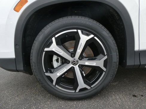 New 2026 Volkswagen Tiguan SE AWD/4WD image 34