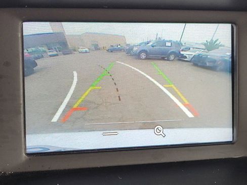 Used 2018 Ford Focus SE image 28