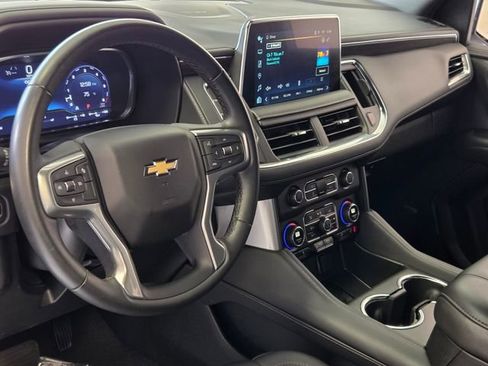 Used 2024 Chevrolet Tahoe LT RWD image 9