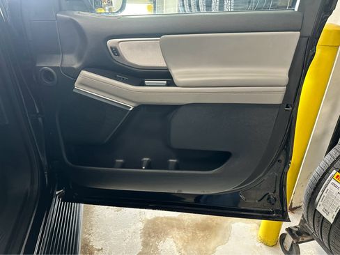 Used 2025 Ford Expedition Max Active image 45