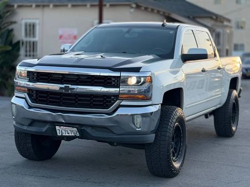 Used 2017 Chevrolet Silverado 1500 LT w/ All Star Edition image 5