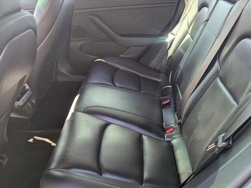 Used 2018 Tesla Model 3 Mid Range image 16