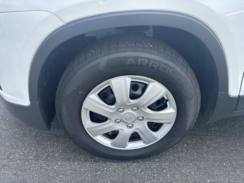 Used 2016 Chevrolet Trax LS image 25