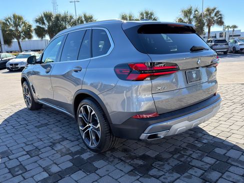 Certified 2024 BMW X5 sDrive40i w/ Parking Assistance Package image 11