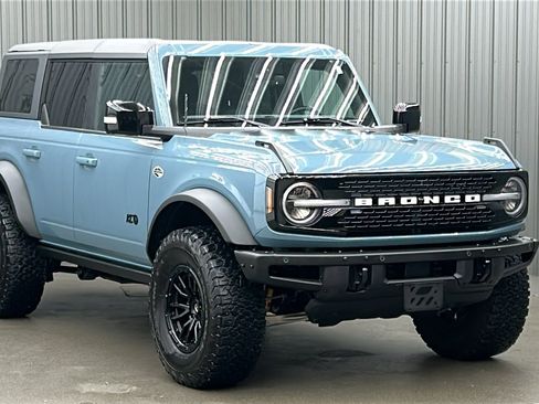 Used 2021 Ford Bronco Wildtrak image 7