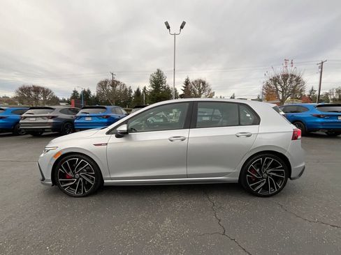 Used 2022 Volkswagen GTI Autobahn image 5