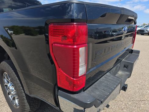 Used 2020 Ford F350 Lariat w/ Lariat Ultimate Package AWD/4WD image 37