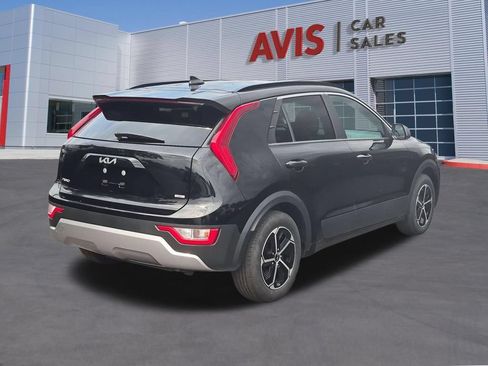 Used 2025 Kia Niro LX FWD image 6