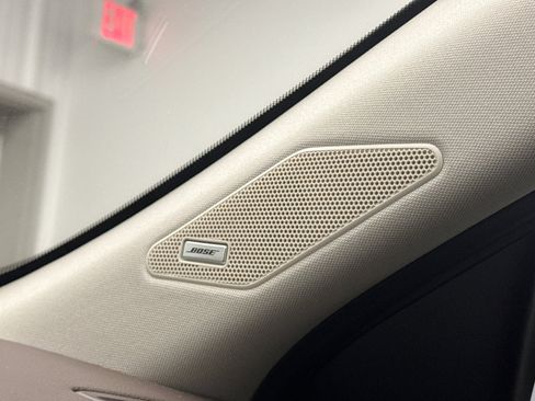 Used 2023 Nissan Rogue SL w/ SL Premium Package image 17