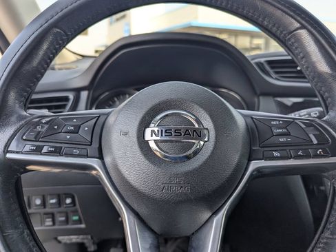 Used 2019 Nissan Rogue SV AWD/4WD image 20
