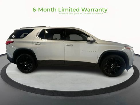 Used 2021 Chevrolet Traverse LT AWD/4WD image 8