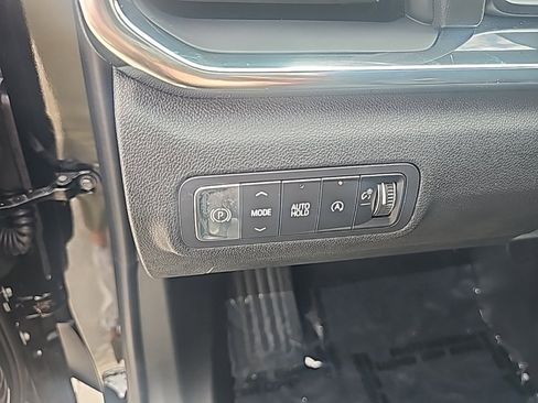 New 2026 GMC Terrain Elevation w/ Elevation Premium Package image 17