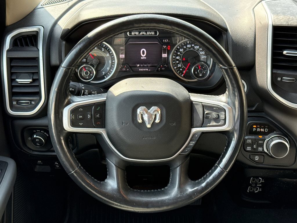 Used 2020 RAM 1500 Big Horn AWD/4WD image 14