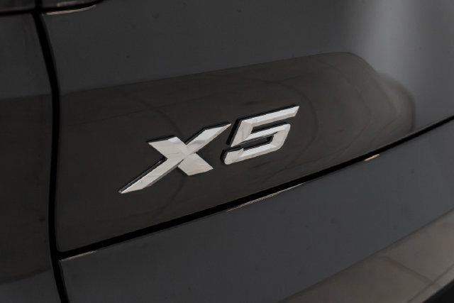 Used 2026 BMW X5 xDrive40i AWD/4WD image 31