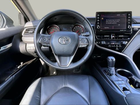Used 2024 Toyota Camry XSE FWD image 6