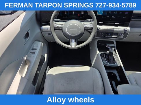 Used 2024 Hyundai Kona SEL FWD image 14