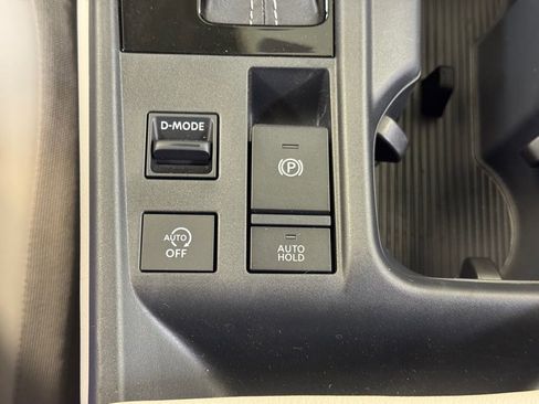 New 2026 Nissan Sentra SL w/ Floor Mat Package FWD image 32