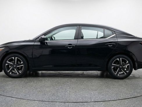 Used 2025 Nissan Sentra SV image 5