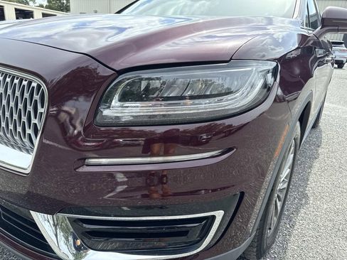 Used 2019 Lincoln Nautilus Select image 9