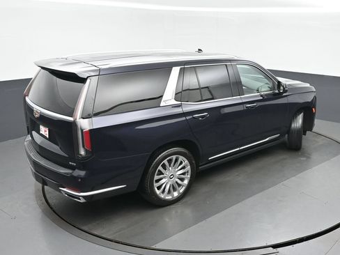 Used 2021 Cadillac Escalade Premium Luxury w/ Driver Assist Tech Package AWD/4WD image 36