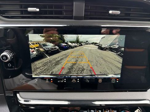 New 2026 GMC Sierra 1500 AT4 AWD/4WD image 13