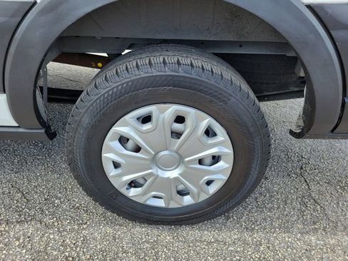 Used 2020 Ford Transit 250 Medium Roof w/ Load Area Protection Package image 6