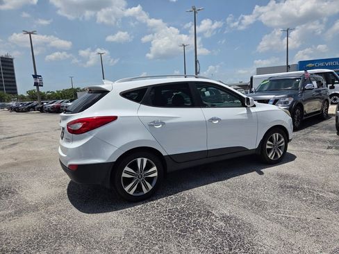Used 2015 Hyundai Tucson Limited w/ Option Group 03 FWD image 14