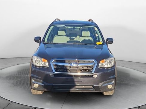 Used 2017 Subaru Forester 2.5i Premium image 8