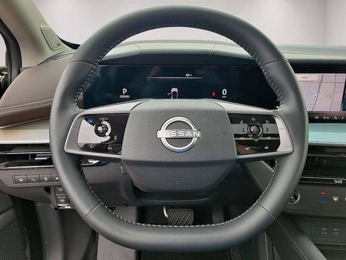 Used 2025 Nissan Murano Platinum w/ Cargo Package AWD/4WD image 19