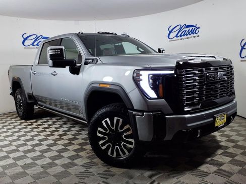 New 2026 GMC Sierra 2500 Denali Ultimate AWD/4WD image 1