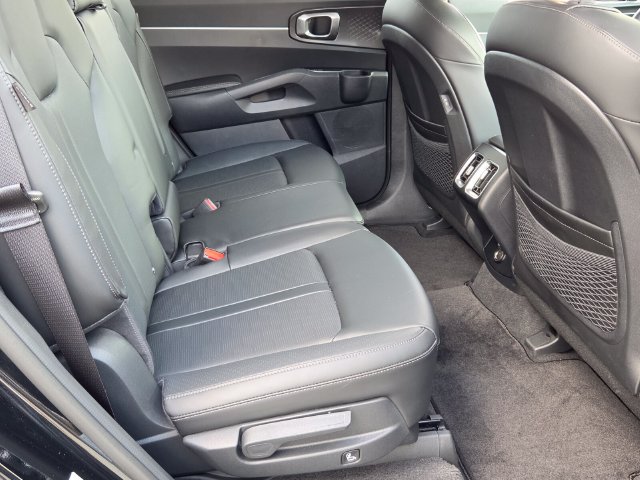Certified 2026 Kia Sorento S AWD/4WD image 16