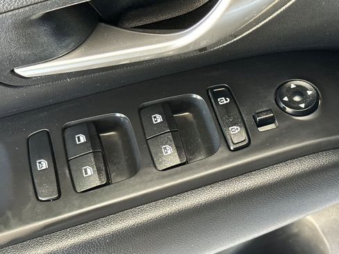 Used 2023 Hyundai Tucson Blue image 13