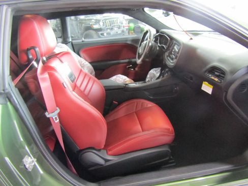 Used 2023 Dodge Challenger SRT Hellcat Redeye RWD image 10