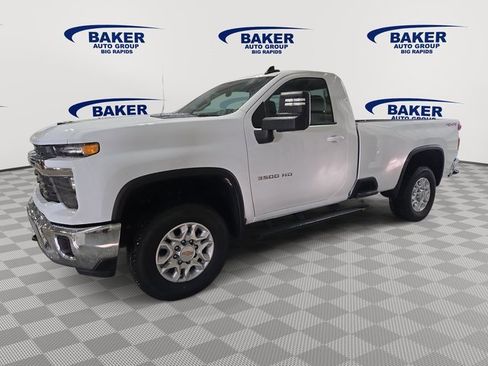 New 2026 Chevrolet Silverado 3500 LT image 7