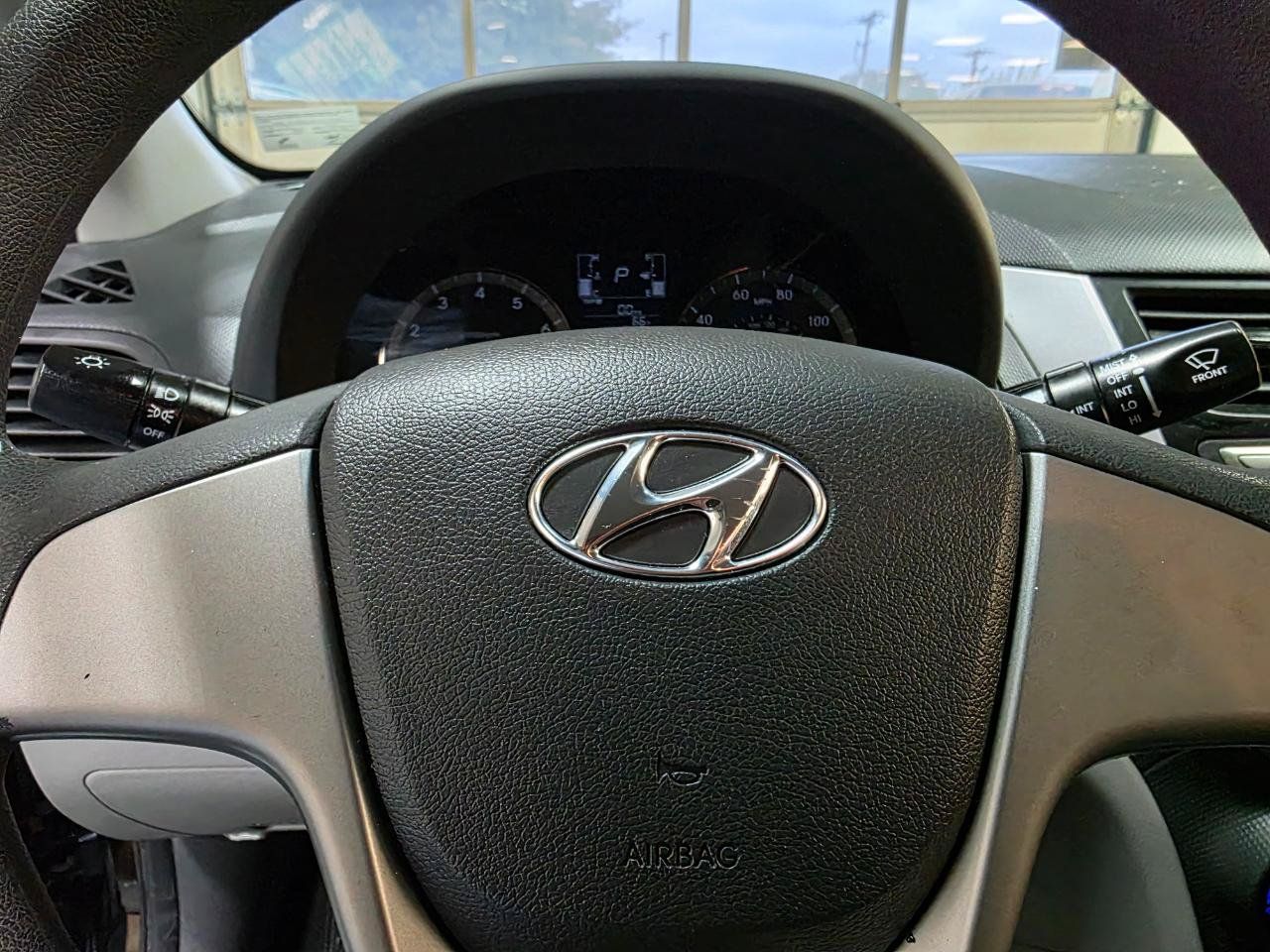 Used 2017 Hyundai Accent SE FWD image 26