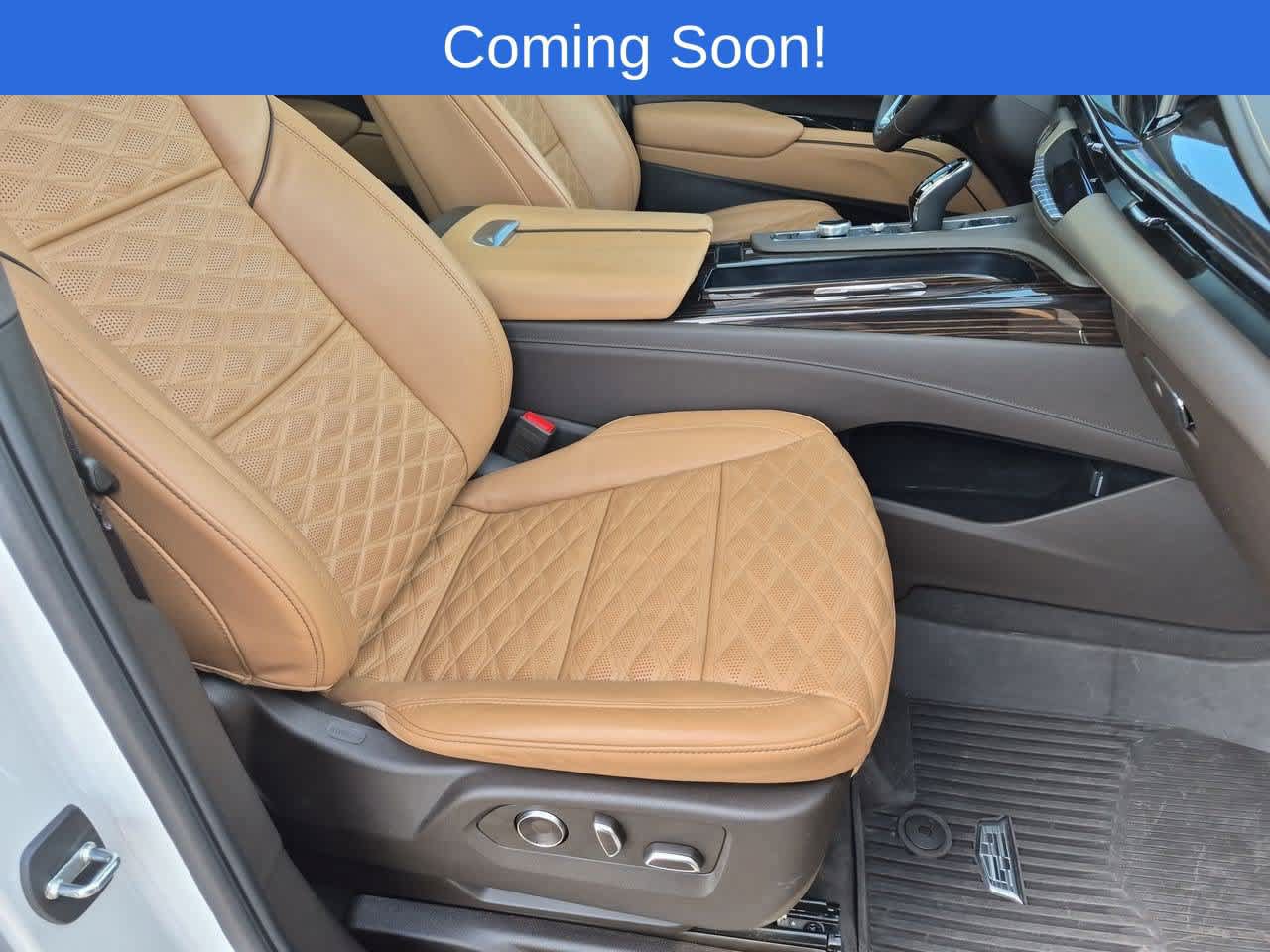 Used 2024 Cadillac Escalade ESV Sport w/ LPO, ONYX Package AWD/4WD image 25