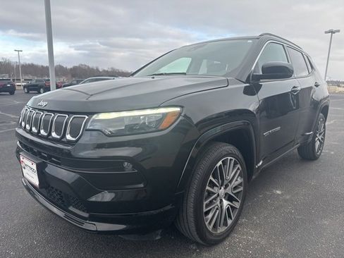 Used 2022 Jeep Compass Limited w/ Elite Group image 4