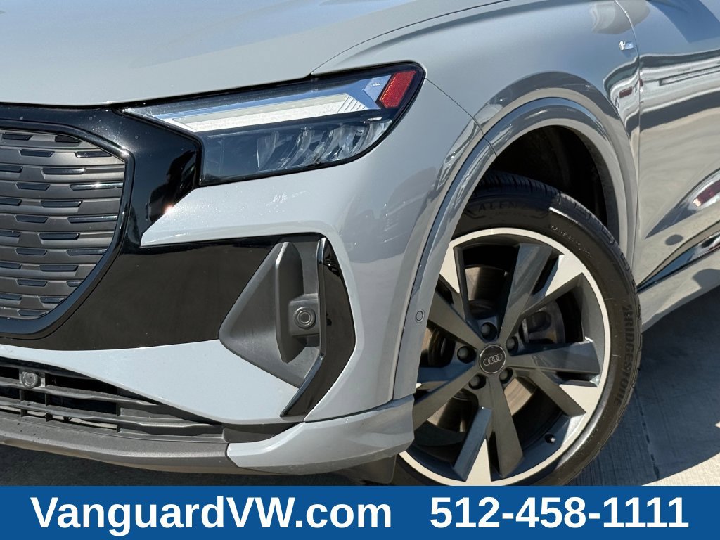 Used 2024 Audi Q4 e-tron Premium Plus w/ Premium Plus AWD/4WD image 5